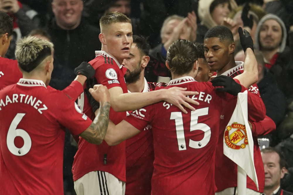 这位年轻小 这位年轻小